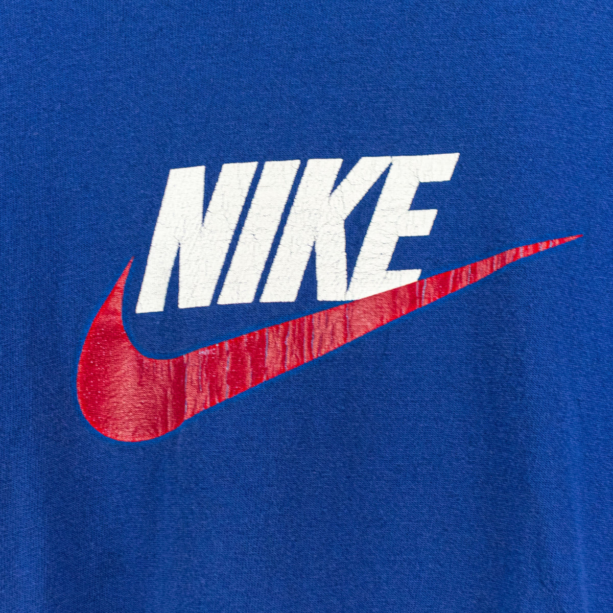 Vintage Original 2004 Nike Navy Yankees T-shirt by Nike. 