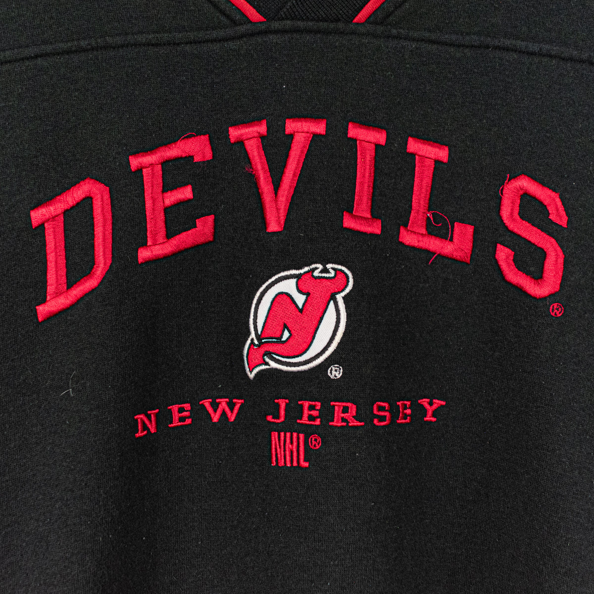 LEE Sport NHL New Jersey Devils Embroidered Sweatshirt