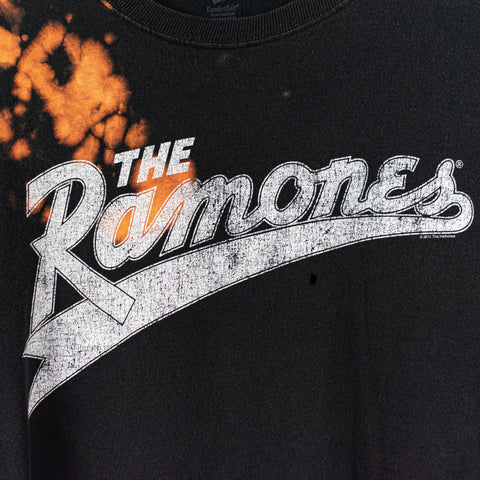 2011 The Ramones 1234 Spell Out Acid Washed T-Shirt