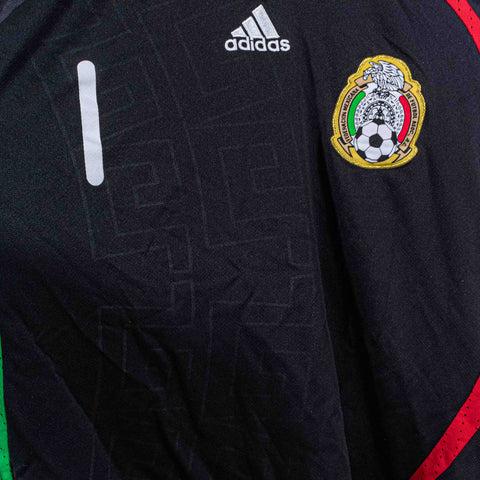 2008 Adidas Mexico Goalkeeper Jersey Memo Ochoa Autographed