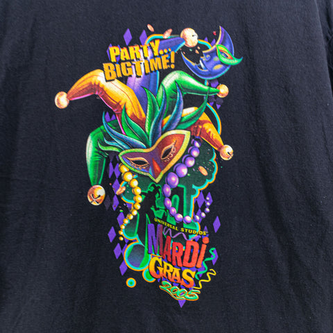 2005 Universal Studios Mardi Gras T-Shirt Theme Park