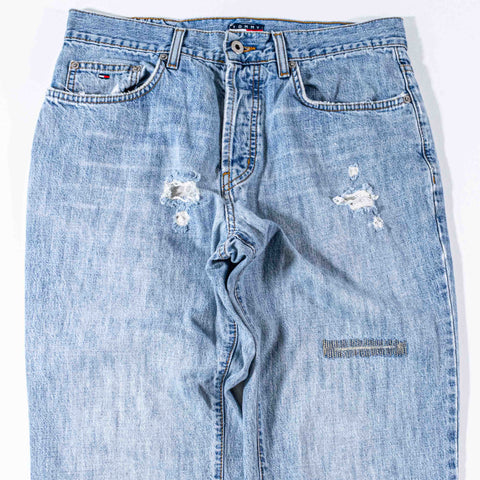 Tommy Hilfiger Jeans Flag Patch Distressed Jeans