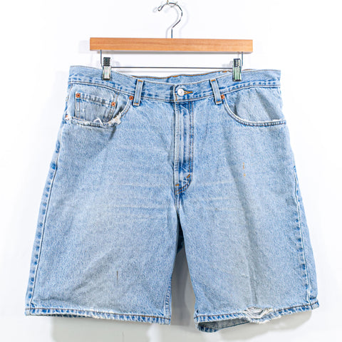 Levis 550 Relaxed Fit Jean Shorts Skater Distressed