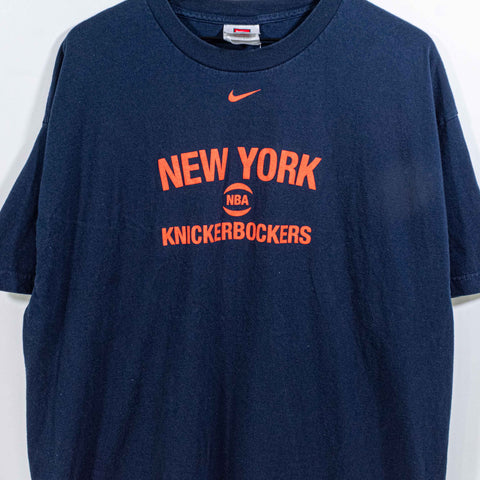 NIKE Center Swoosh New York Knicks T-Shirt