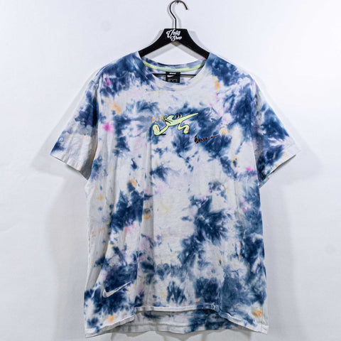 NIKE Tie Dye T-Shirt Swoosh Setting The Tempo