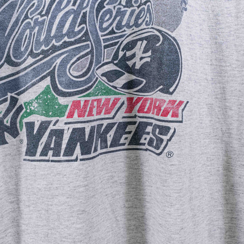 New York Yankees 1999 World Series Champions T-Shirt
