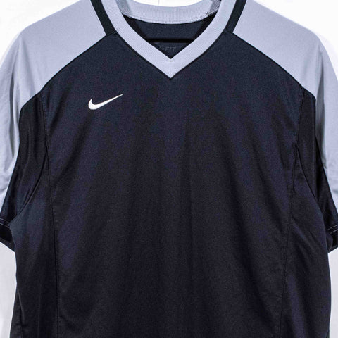 NIKE Swoosh Soccer Jersey Blokecore Futbol