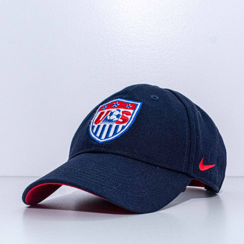 NIKE US Soccer Logo Crest Hat USA Futbol Blokecore