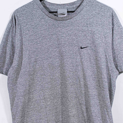 NIKE Swoosh Logo T-Shirt