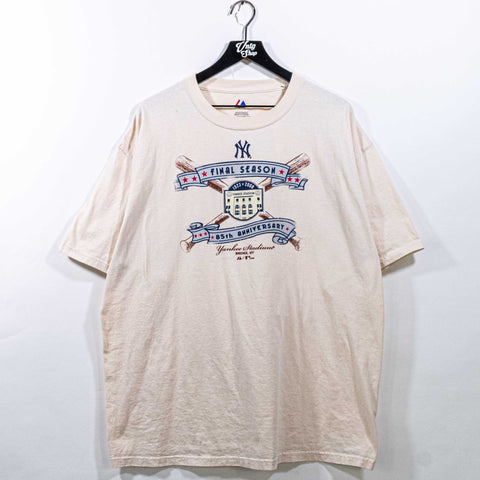 New York Yankees Stadium Final Season Majestic T-Shirt