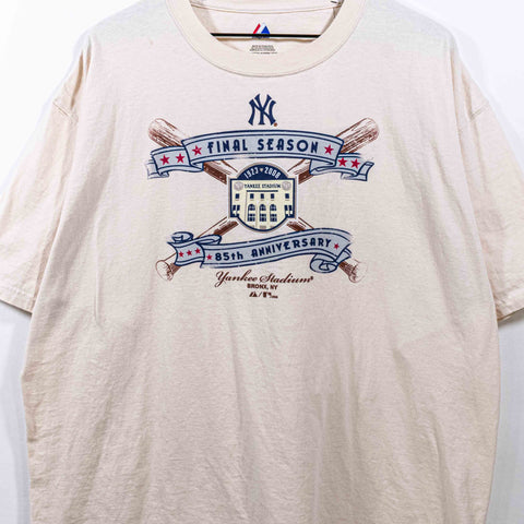 New York Yankees Stadium Final Season Majestic T-Shirt
