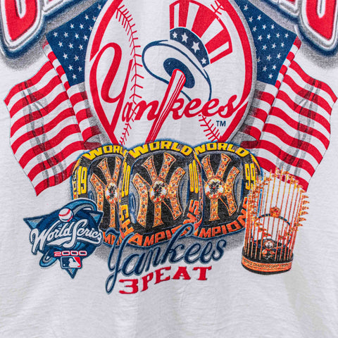 New York Yankees 2000 World Series 3 Peat T-Shirt Long Sleeve