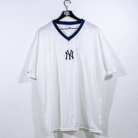 New York Yankees Majestic Center Logo Mesh Jersey T-Shirt