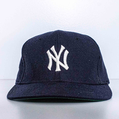 New York Yankees New Era Hat Diamond Collection Wool MLB Green Brim