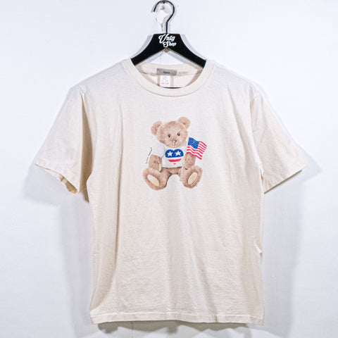 Northern Reflections USA Sitting Bear T-Shirt