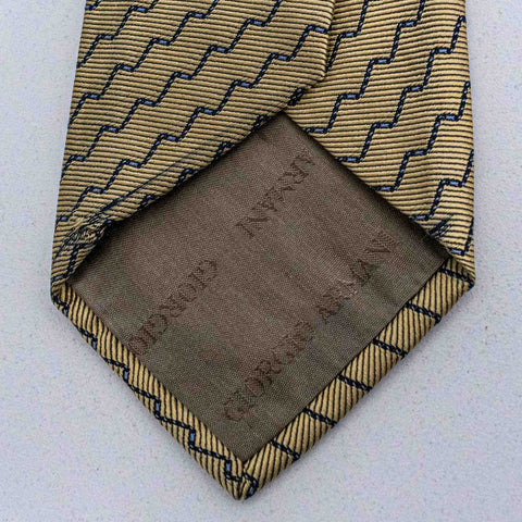 Armani Collezioni Silk Tie Made in Italy Zig Zag Geometric Striped Pattern
