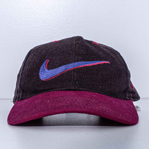 Nike Swoosh 3D Two Tone Snapback Hat