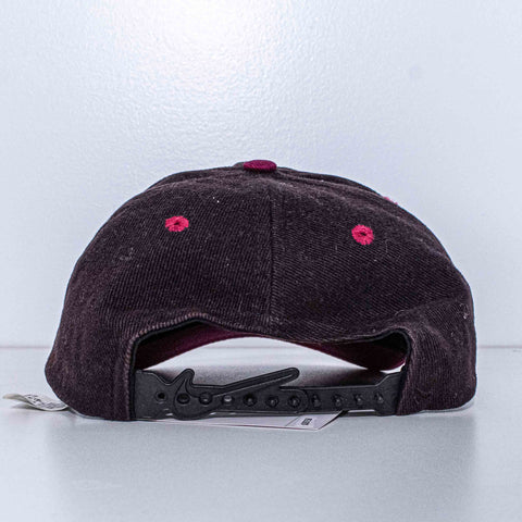 Nike Swoosh 3D Two Tone Snapback Hat