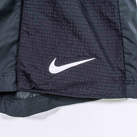 Nike Women Swoosh Woven Belted Shorts DD2095-010 Loose Fit