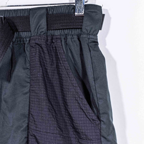 Nike Women Swoosh Woven Belted Shorts DD2095-010 Loose Fit