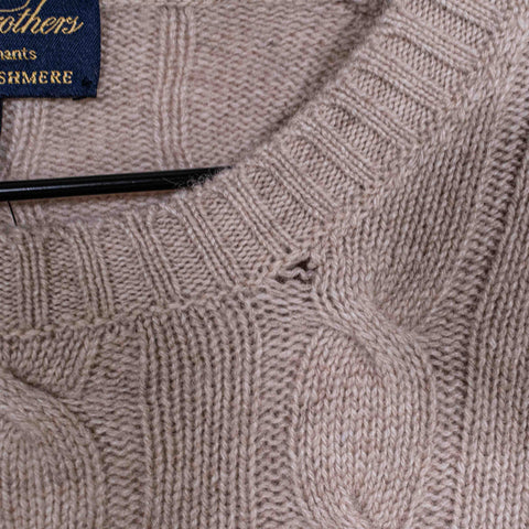 Brooks Brothers 4 Ply Scottish Cashmere Cable Knit Sweater Made in Scotland