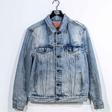 Levis Denim Trucker Jacket Distressed