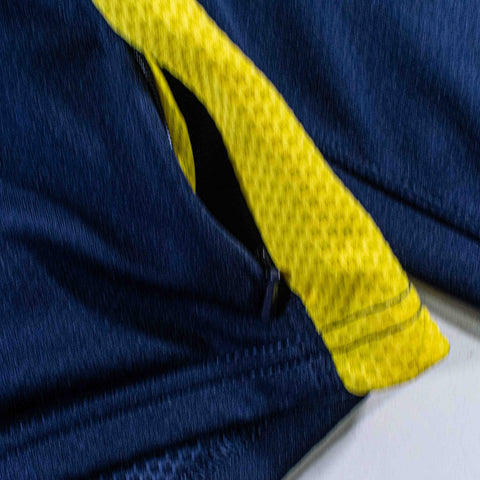 Nike Swoosh 1/4 Zip Dri Fit Pullover