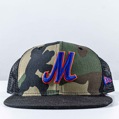 New York Mets New Era The 7 Line Camo Mesh Trucker Hat