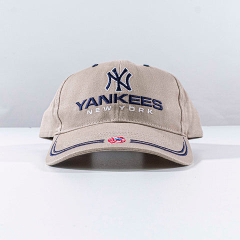 New York Yankees Logo Spell Out Twins Enterprises Hat