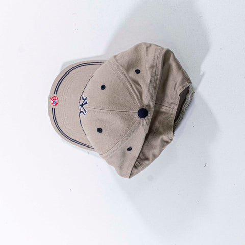 New York Yankees Logo Spell Out Twins Enterprises Hat