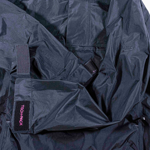 Nike Tech Pack Storm-FIT ADV GORE-TEX Anorak DV9981-010