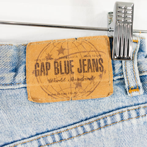GAP Reverse Fit Jeans
