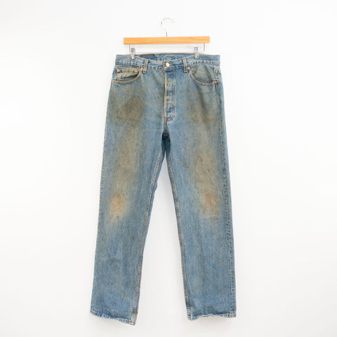 Levi 501 Thrashed Jeans