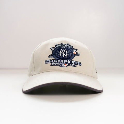 New Era World Series Champions 2000 New York Yankees Strap Back