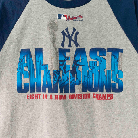 2006 LEE Sport AL East Champion New York Yankees 3/4 Sleeve T-Shirt