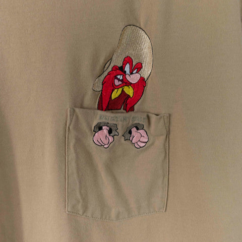 2000 Warner Bros Looney Tunes Yosemite Sam Bustin Out Pocket T-Shirt